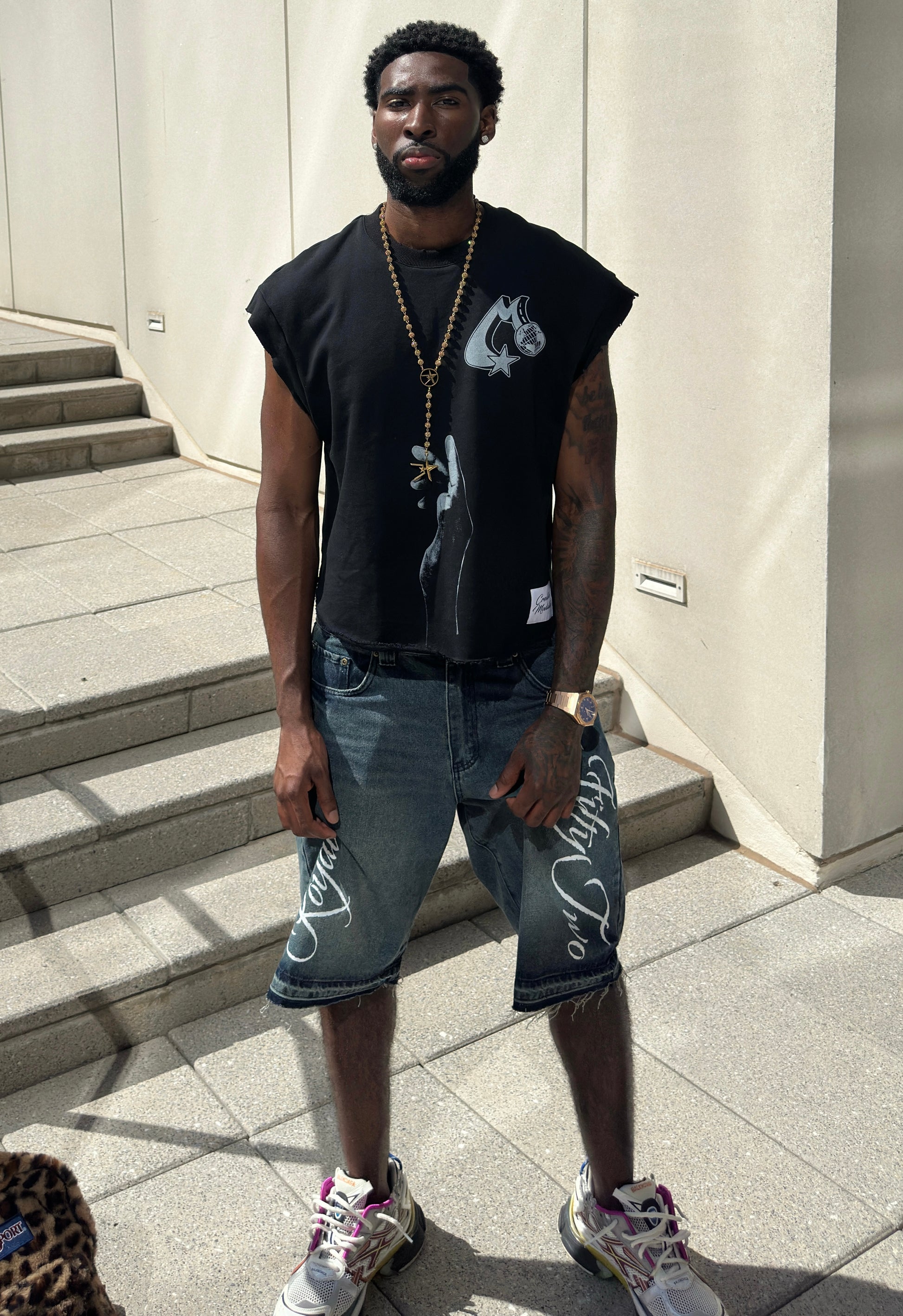 Modality cut off t-shirt