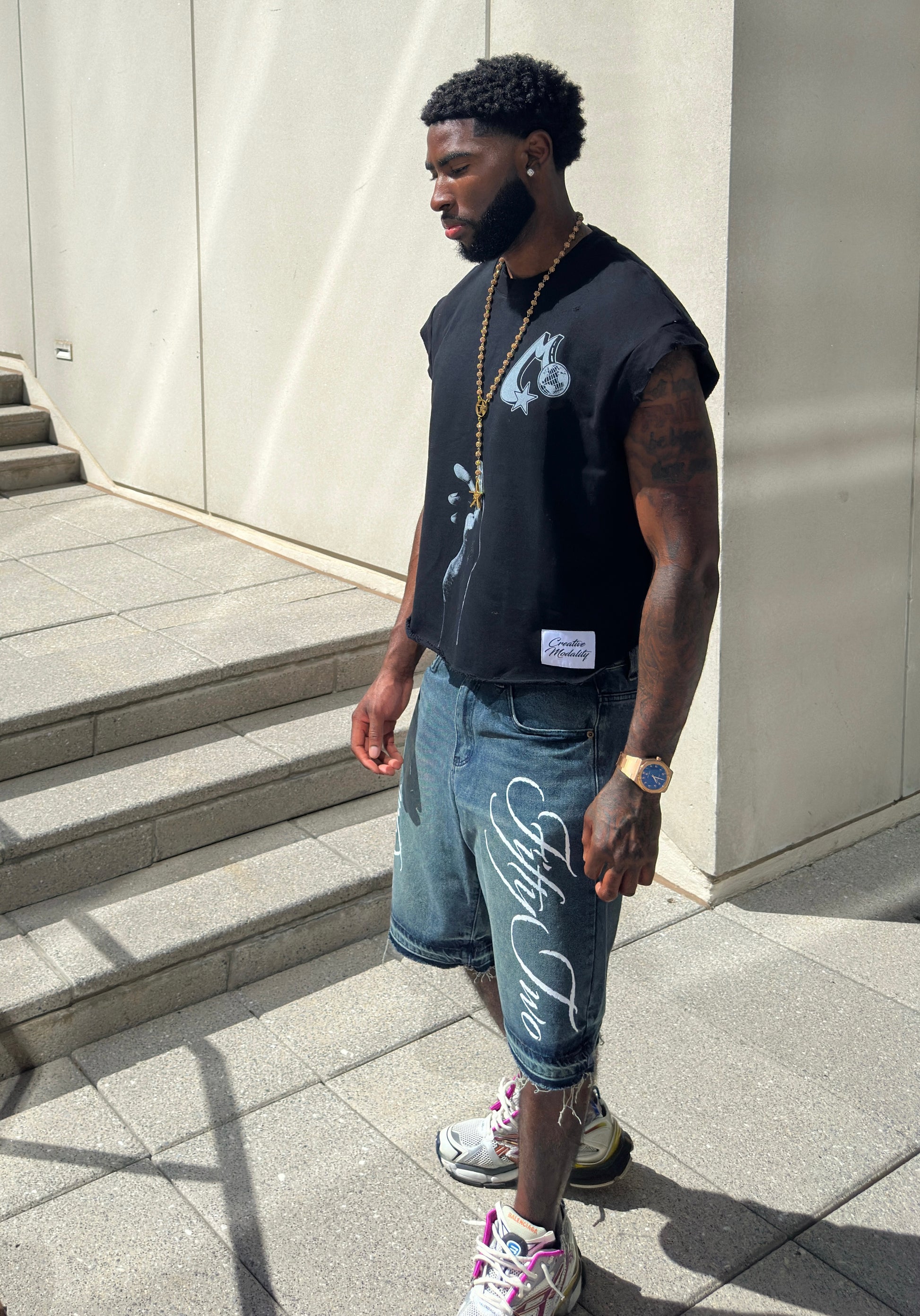 Modality cut off t-shirt